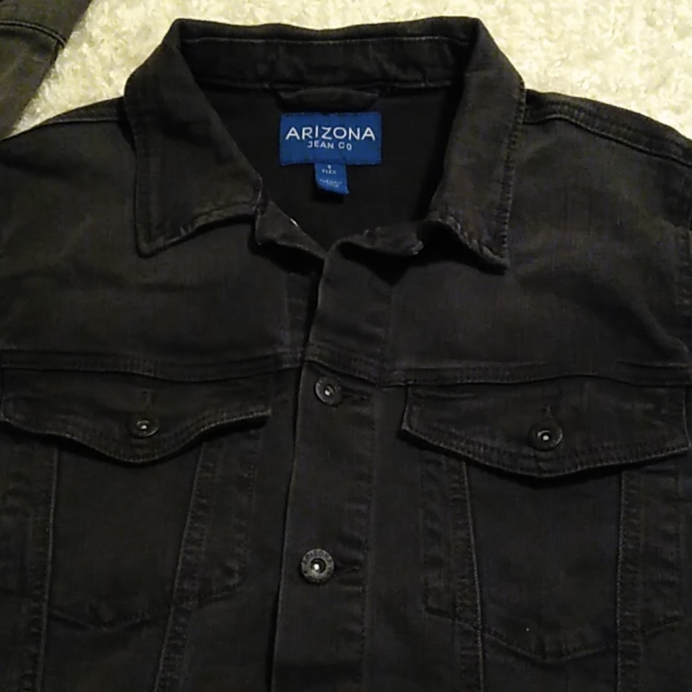 Denim jacket - Picture 3 of 12